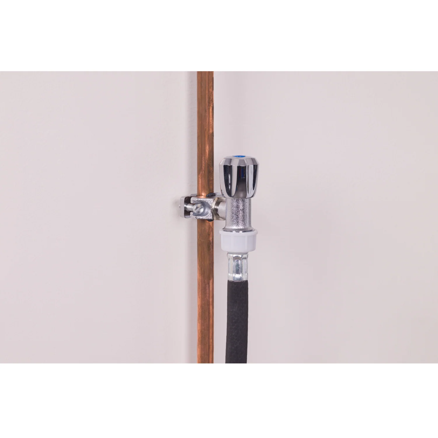 Grifo autoperforante con válvula - Image 8